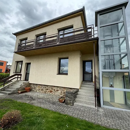 Apartment Pro 2 Sezimovo Ústí